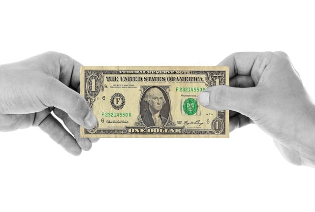 bank-loan-bank-money-640x480-29370973.jpeg