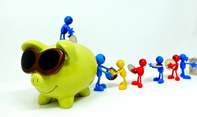 bank-loan-bank-money-640x480-36688621.jpeg