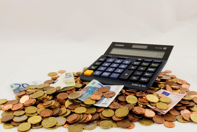 bank-loan-bank-money-640x480-94933880.jpeg